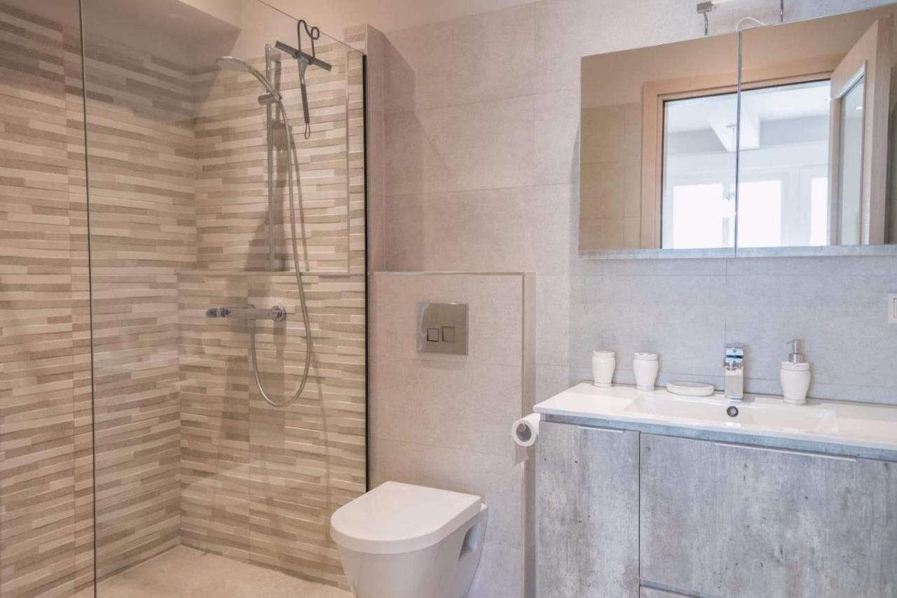 Athena Apartments Vitalades Bagian luar foto